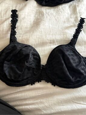 MARIE JO Black Lace Trim Underwire Bra - Women Intimates - UK size 34